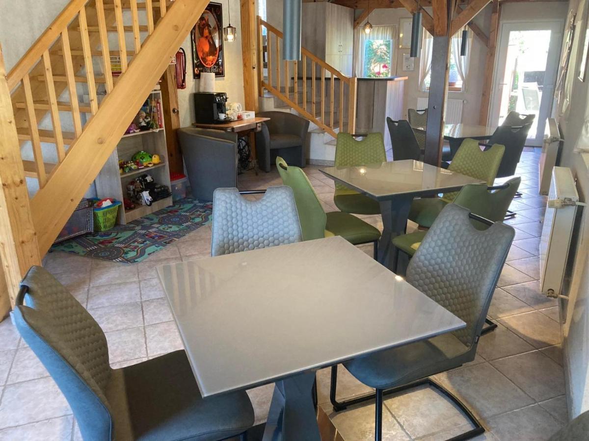Farkas Vendeghaz Hotell Sopron Exteriör bild