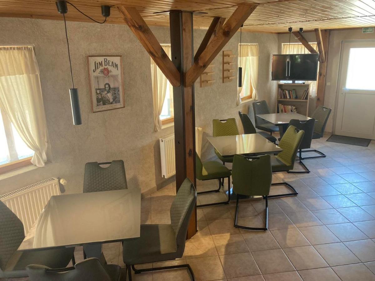 Farkas Vendeghaz Hotell Sopron Exteriör bild