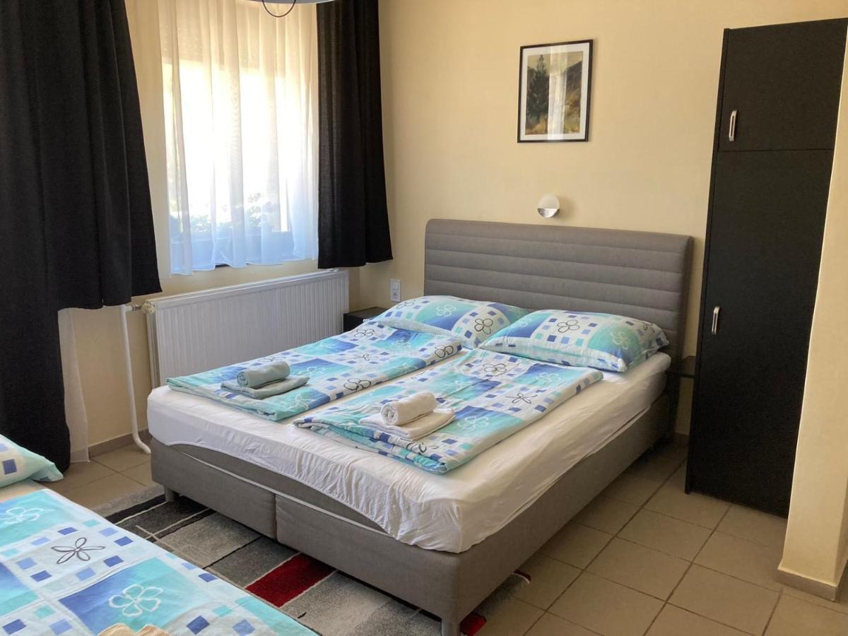 Farkas Vendeghaz Hotell Sopron Exteriör bild